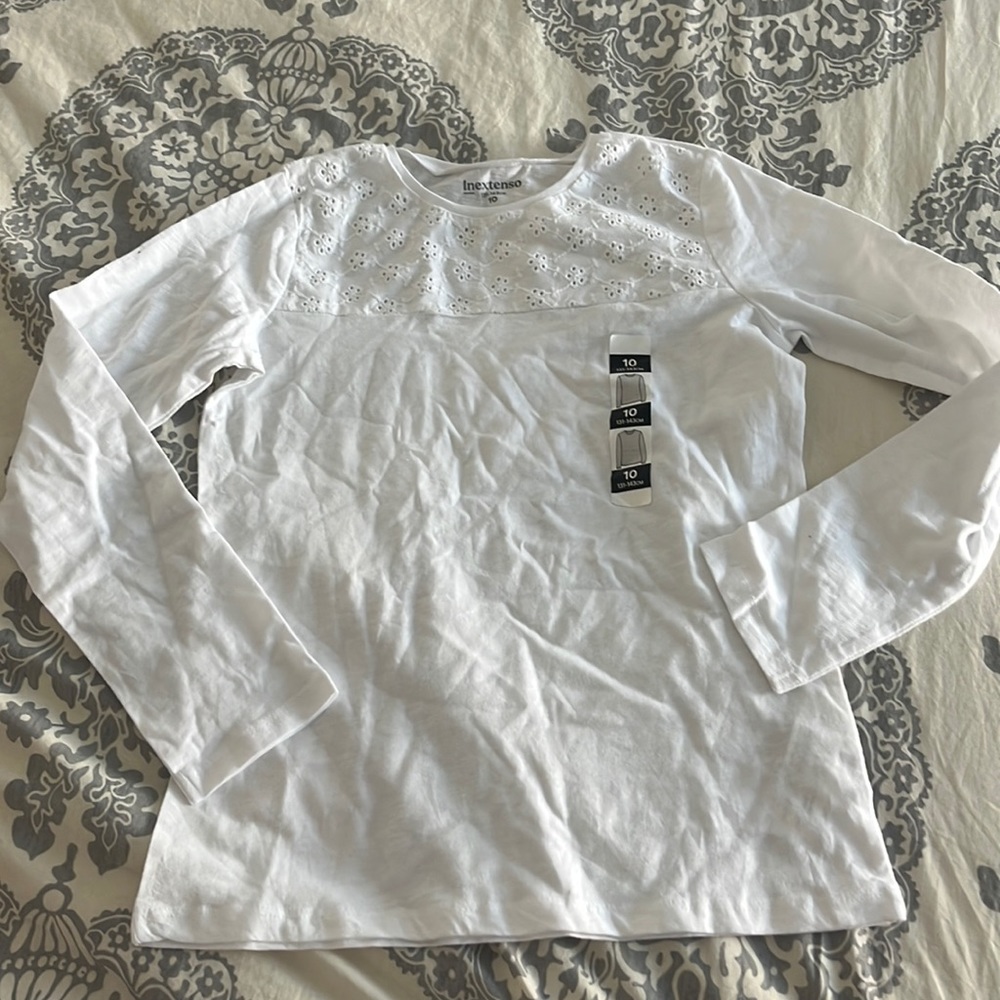 GIRL LONG SLEEVE TOP NWT